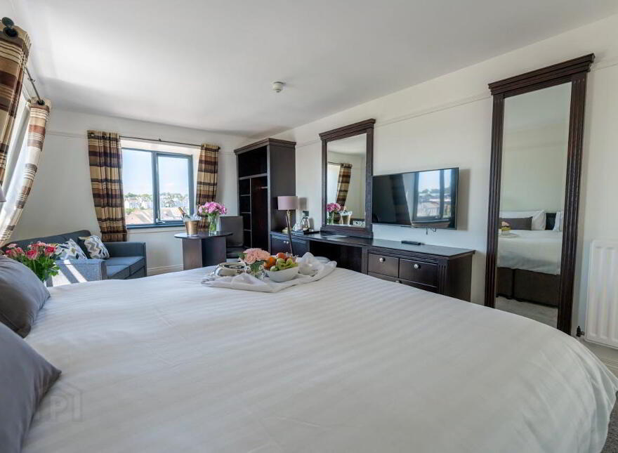 Marine Court Hotel, 18-20 Quay Street, Bangor, BT20 5ED