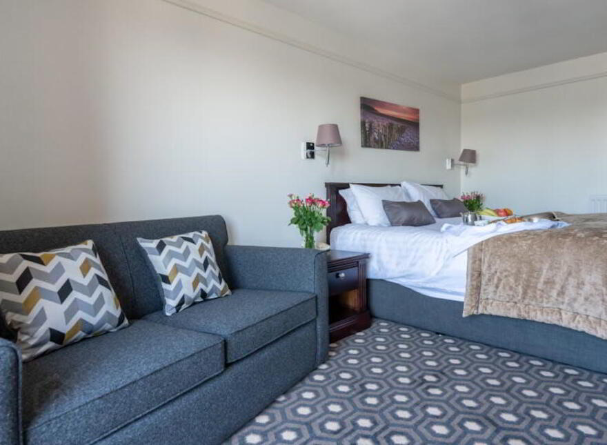 Marine Court Hotel, 18-20 Quay Street, Bangor, BT20 5ED