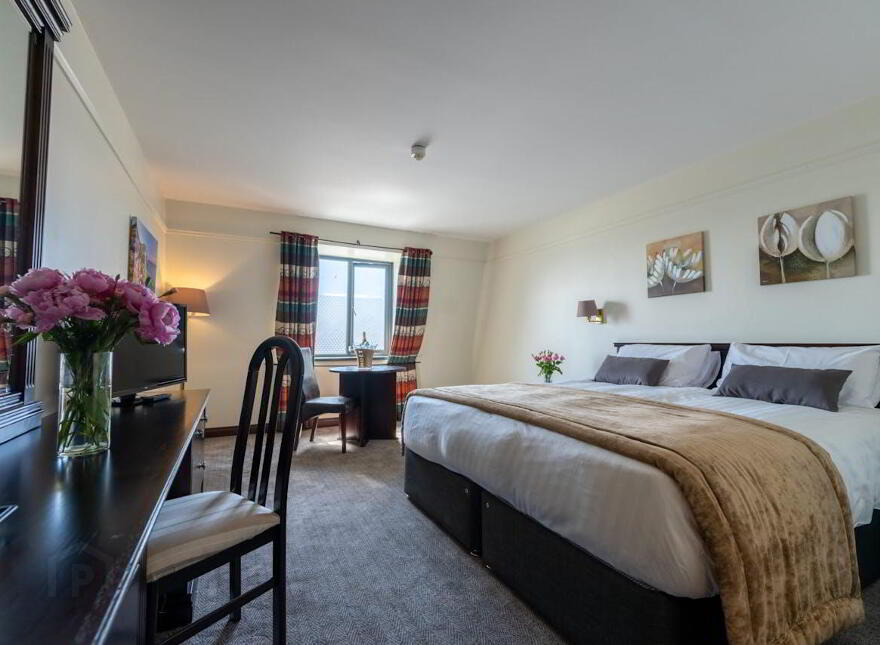 Marine Court Hotel, 18-20 Quay Street, Bangor, BT20 5ED