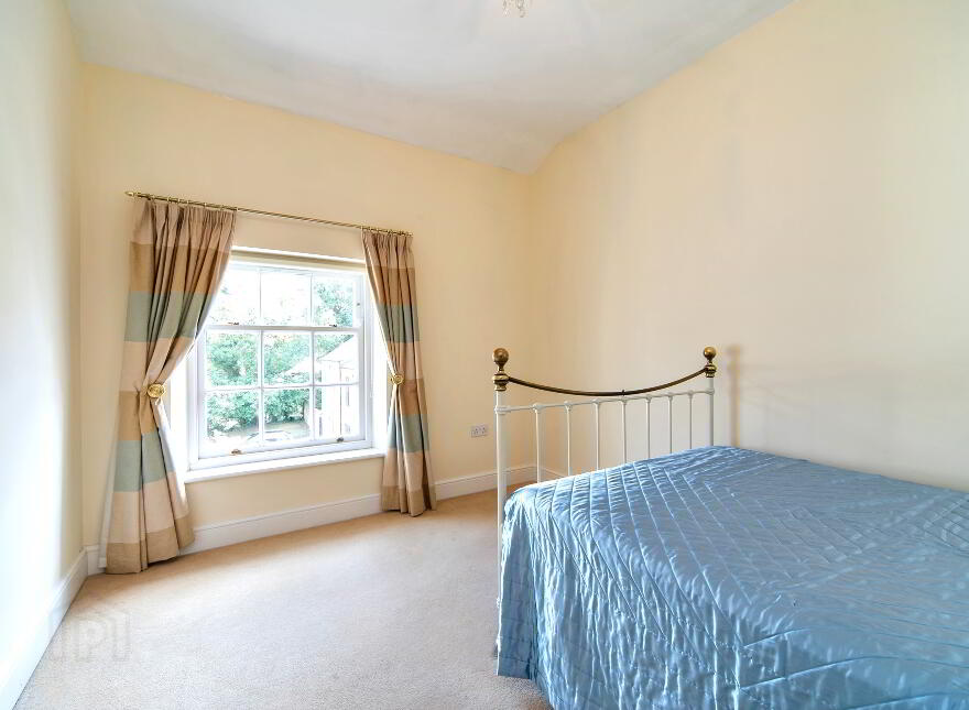 28 Kilwarlin Crescent, Royal Hillsborough, BT26 6QF