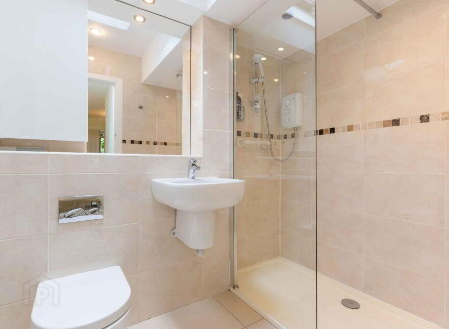 2 Wilfield Park, Sandymount, Sandymount, D04E446