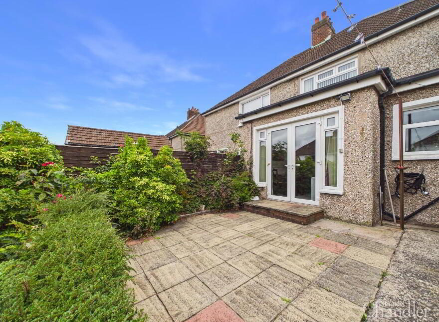60 Stirling Avenue, Belfast, BT6 9LP