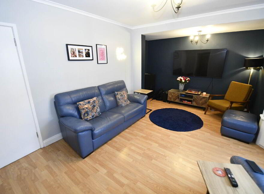 74a Glen Road, Belfast, BT11 8BH