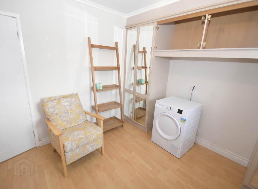 74a Glen Road, Belfast, BT11 8BH