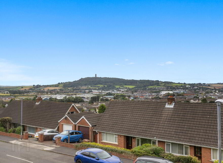 49 Strangford Heights, Newtownards, BT23 8ND