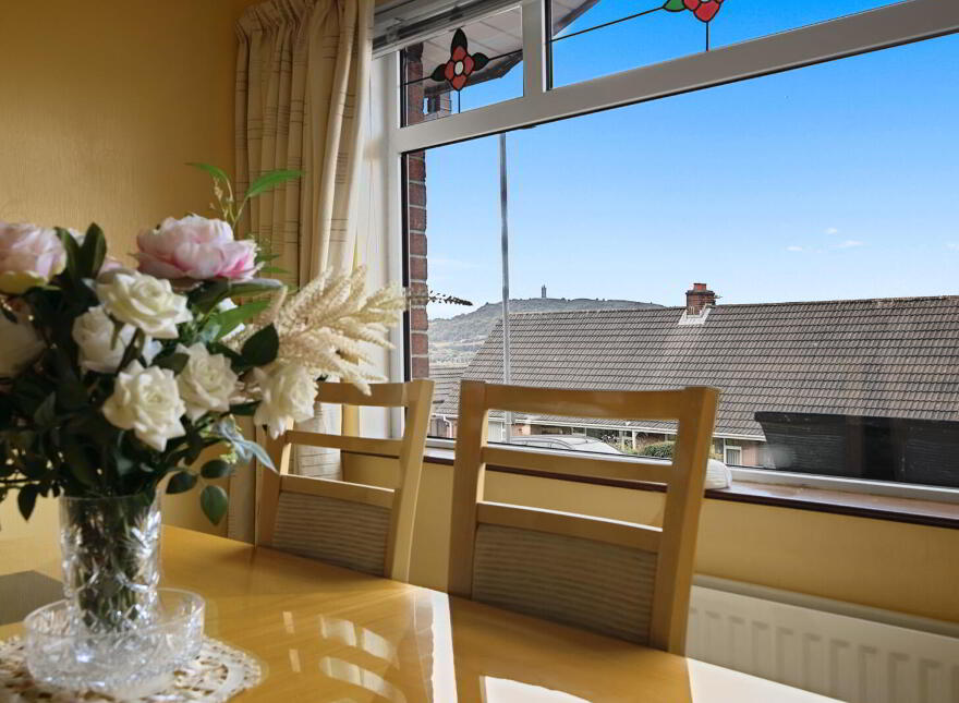 49 Strangford Heights, Newtownards, BT23 8ND