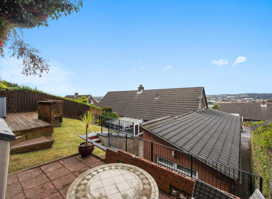 49 Strangford Heights, Newtownards, BT23 8ND