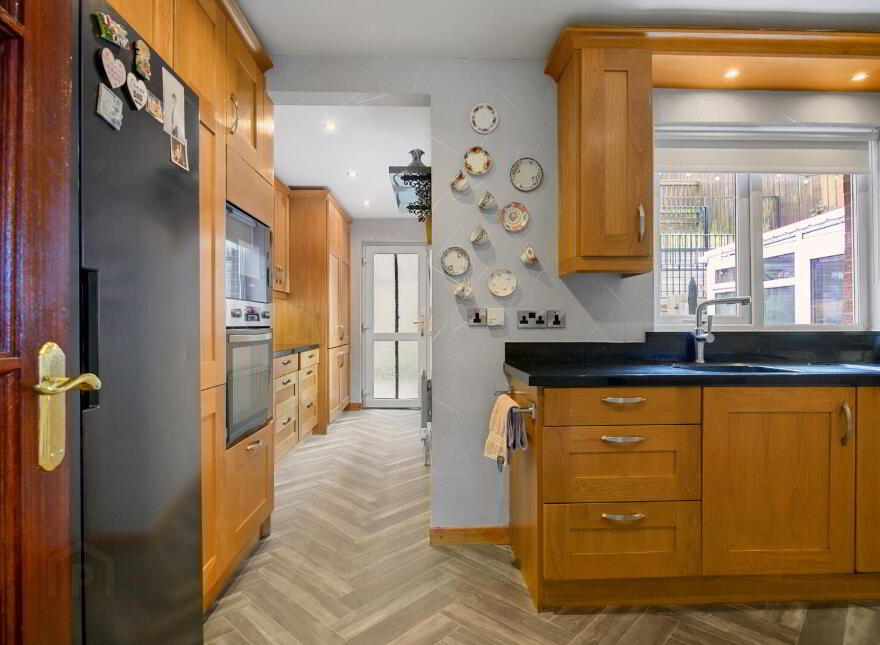 49 Strangford Heights, Newtownards, BT23 8ND