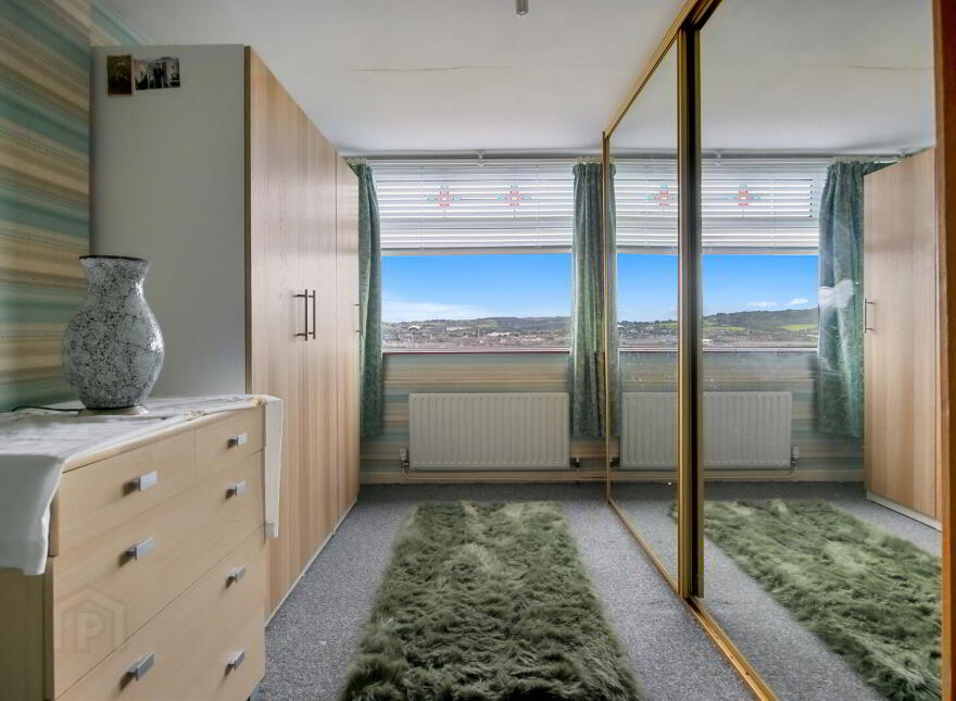 49 Strangford Heights, Newtownards, BT23 8ND