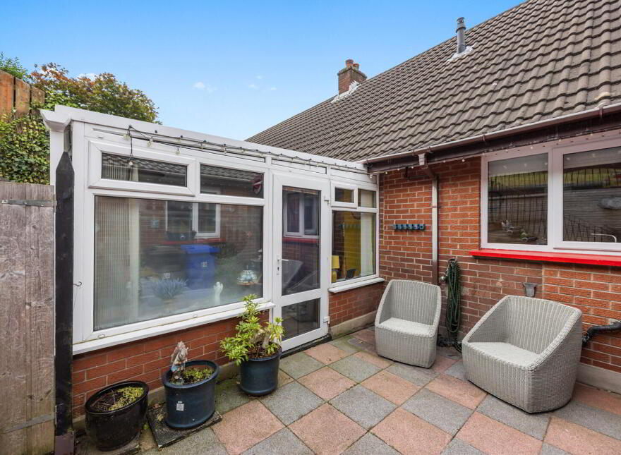 49 Strangford Heights, Newtownards, BT23 8ND