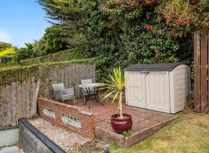 49 Strangford Heights, Newtownards, BT23 8ND