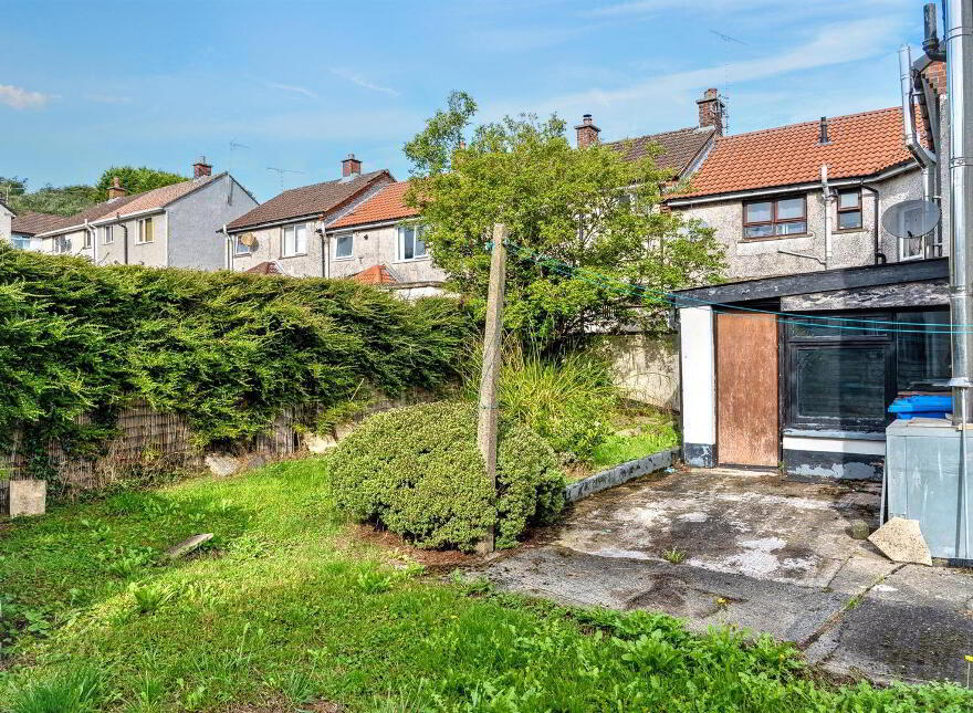34 Windmill Gardens, Ballynahinch, BT24 8EP