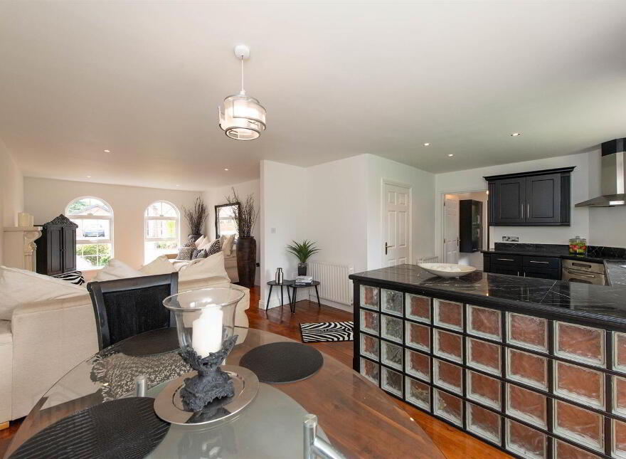 7 Hayes Court, Seapatrick, Banbridge, BT32 4HY