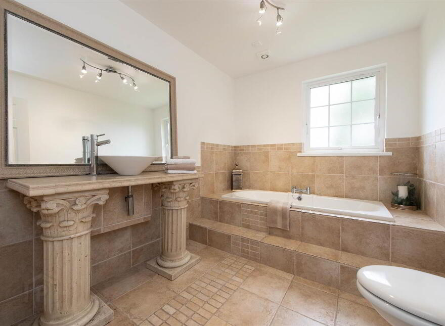 7 Hayes Court, Seapatrick, Banbridge, BT32 4HY
