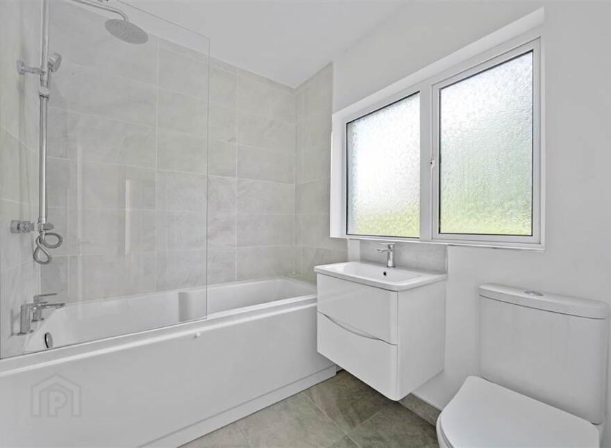 4 Killard Avenue, Downpatrick, BT30 6LA