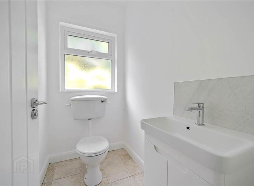 4 Killard Avenue, Downpatrick, BT30 6LA