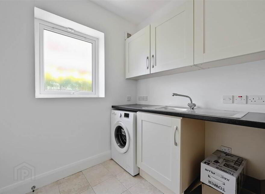 4 Killard Avenue, Downpatrick, BT30 6LA