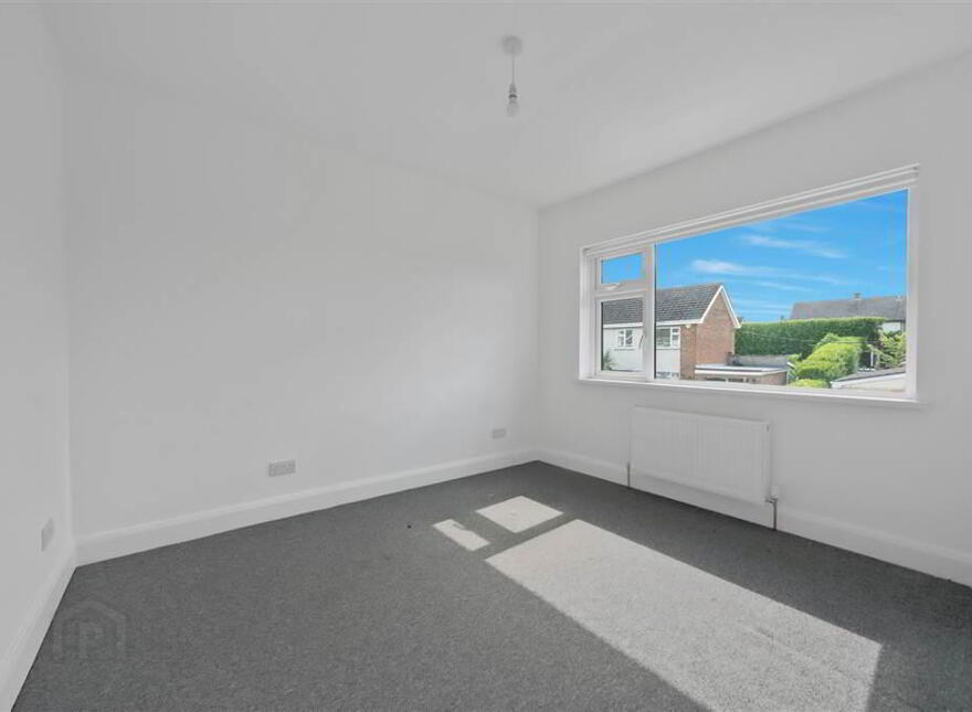 4 Killard Avenue, Downpatrick, BT30 6LA