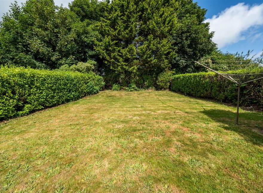 4 Killard Avenue, Downpatrick, BT30 6LA