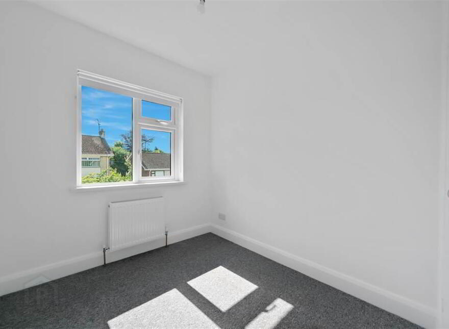 4 Killard Avenue, Downpatrick, BT30 6LA