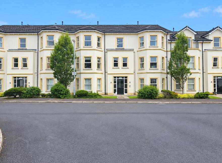 31 Corran Mews, Larne, BT40 1FH