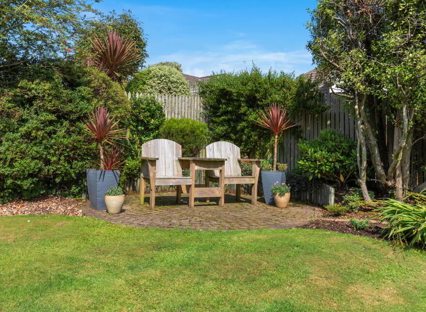 28 Teal Rocks, Newtownards, BT23 8GL