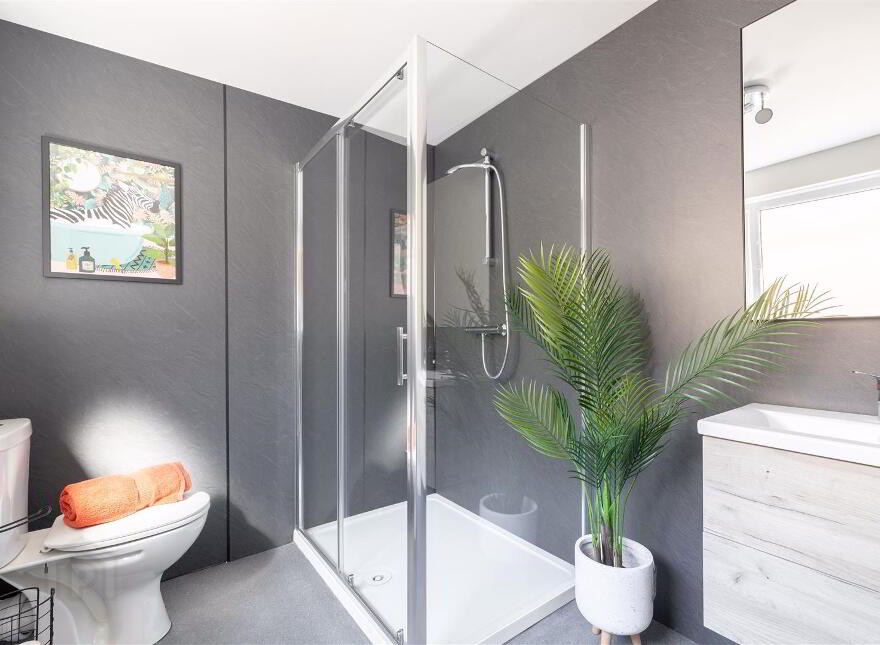 Room 1, 24 Windsor Avenue, Lurgan, Craigavon, BT67 9BG