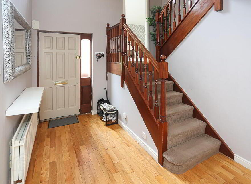 15 Finchley Vale, Belfast, BT4 2EU