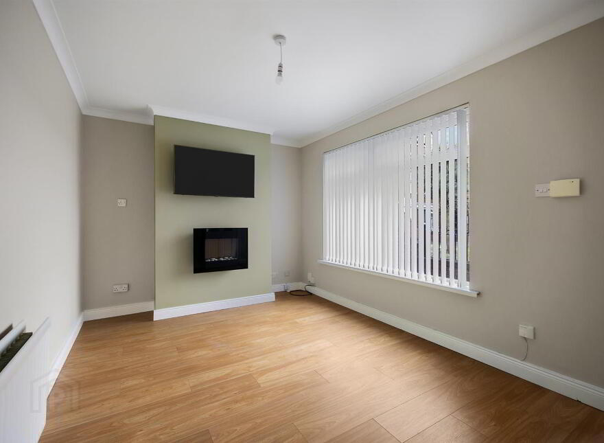 20 Lough Lea, Belfast, BT5 4PA