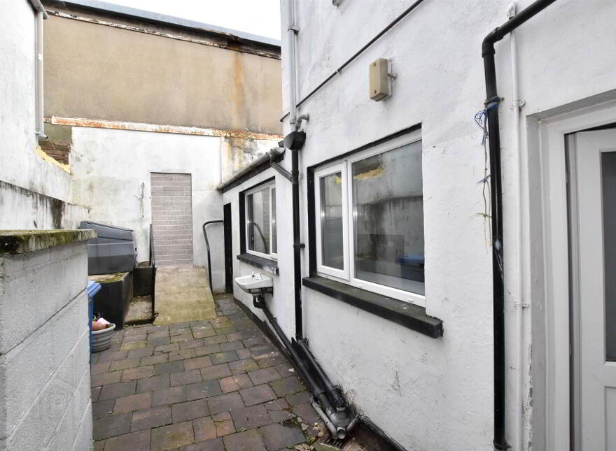 80 Frances Street, Newtownards, BT23 7DY