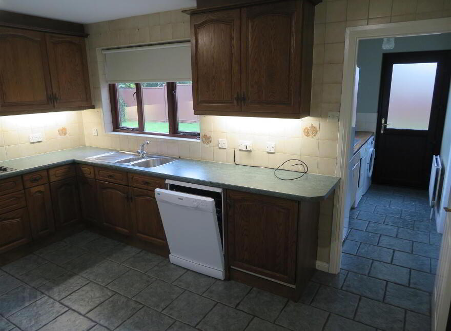 16 Tudor Lodge, Waringstown, Craigavon, BT66 7SX