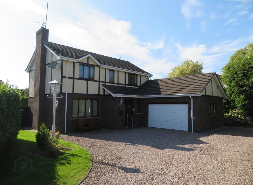 16 Tudor Lodge, Waringstown, Craigavon, BT66 7SX