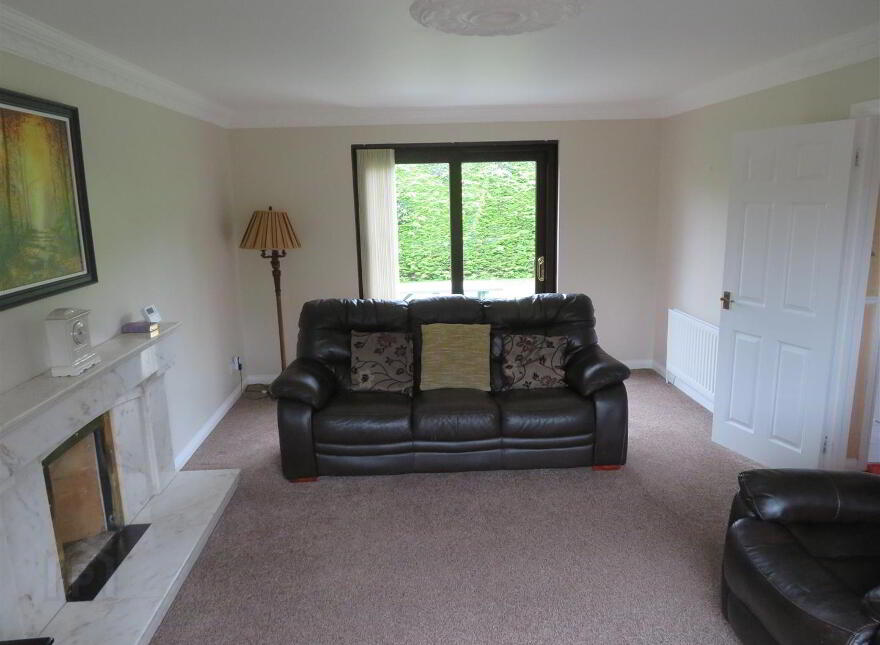 16 Tudor Lodge, Waringstown, Craigavon, BT66 7SX