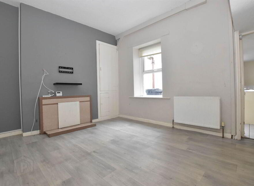 82 Frances Street, Newtownards, BT23 7DY