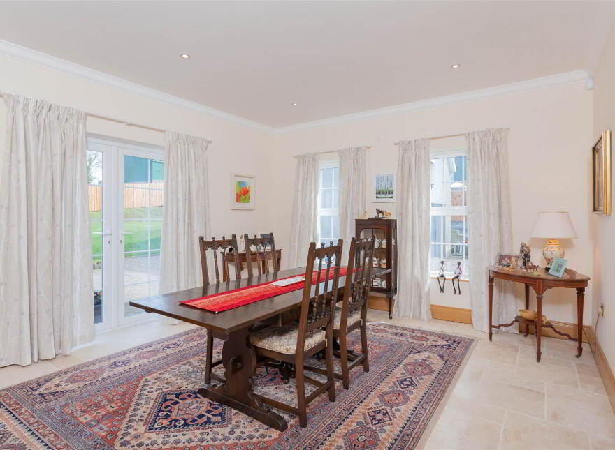 Inishboffin House, 44 Ballyworfy Road, Hillsborough, BT26 6LR