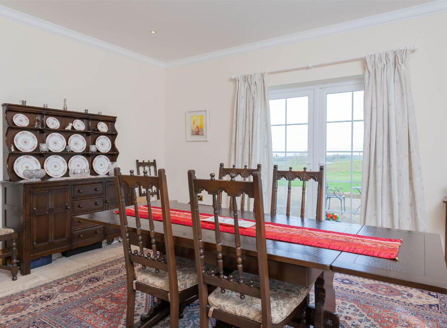 Inishboffin House, 44 Ballyworfy Road, Hillsborough, BT26 6LR