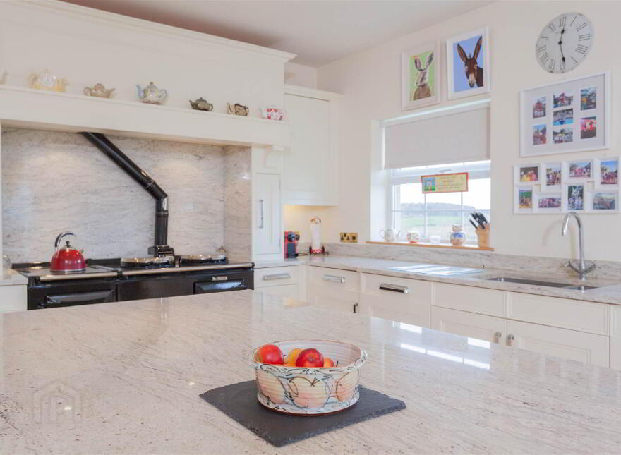 Inishboffin House, 44 Ballyworfy Road, Hillsborough, BT26 6LR