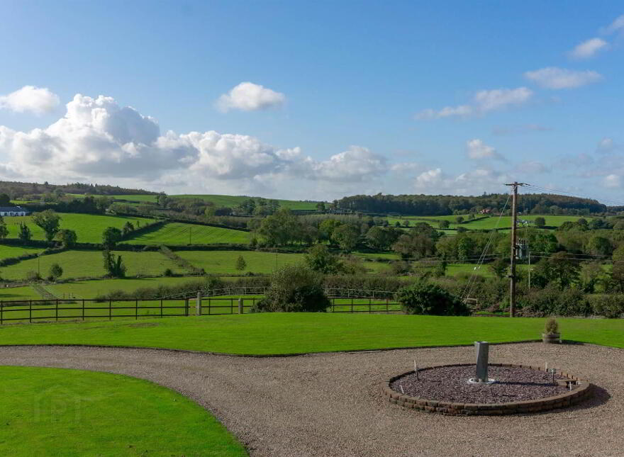 Inishboffin House, 44 Ballyworfy Road, Hillsborough, BT26 6LR