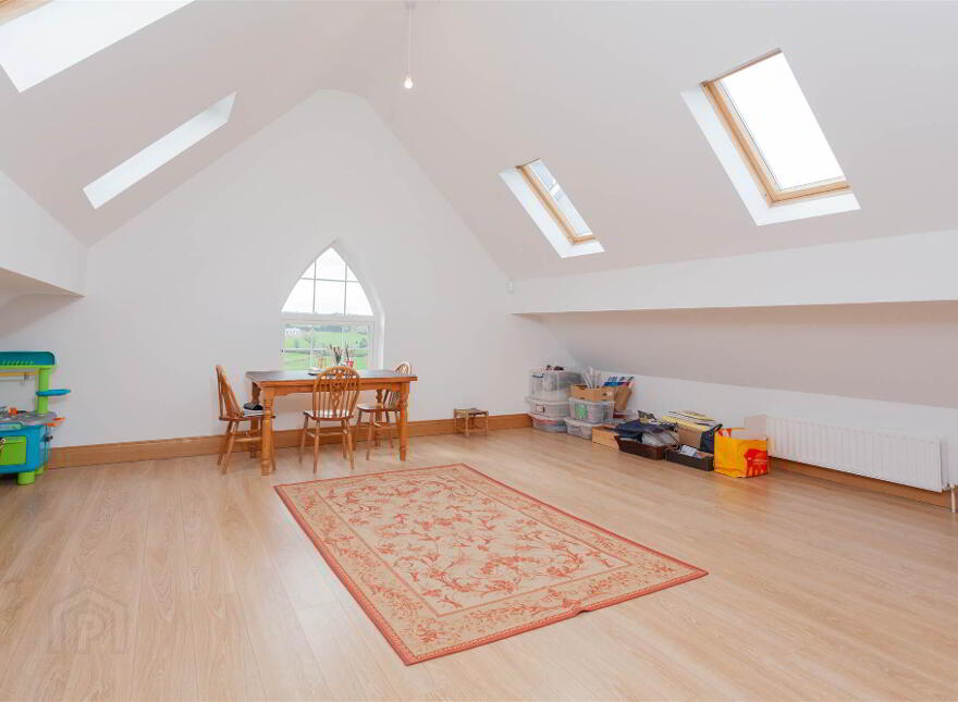 Inishboffin House, 44 Ballyworfy Road, Hillsborough, BT26 6LR