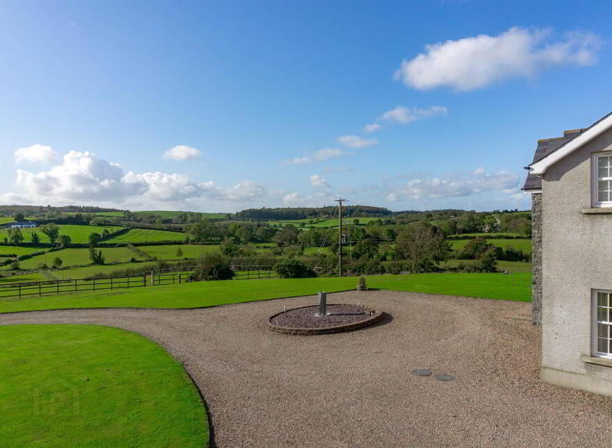 Inishboffin House, 44 Ballyworfy Road, Hillsborough, BT26 6LR