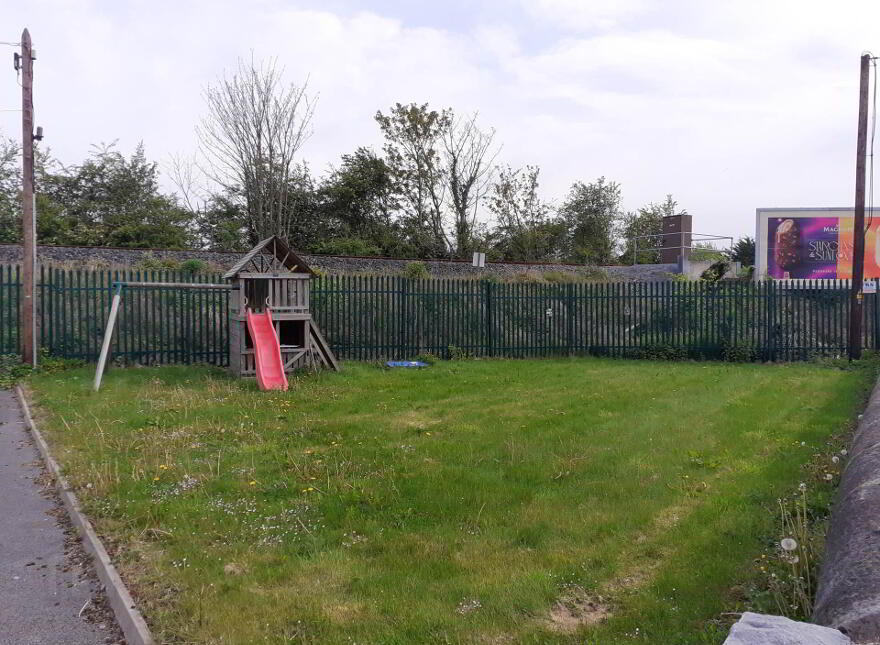 7 Riverside Place, Old Galway Road, Athlone, N37AH95