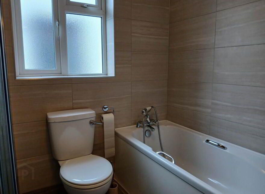 7 Riverside Place, Old Galway Road, Athlone, N37AH95