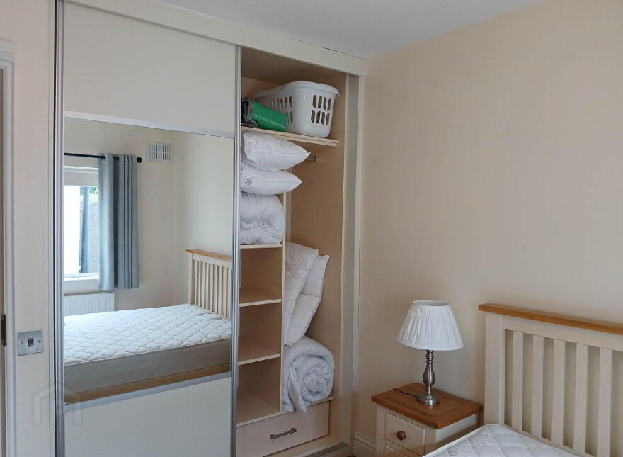 7 Riverside Place, Old Galway Road, Athlone, N37AH95