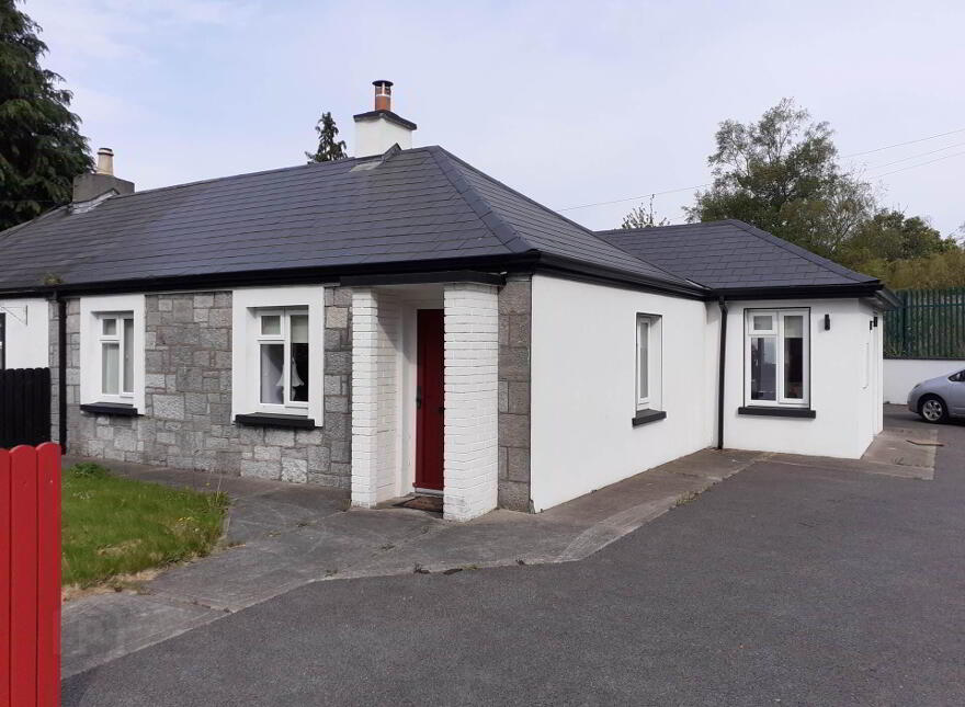 7 Riverside Place, Old Galway Road, Athlone, N37AH95