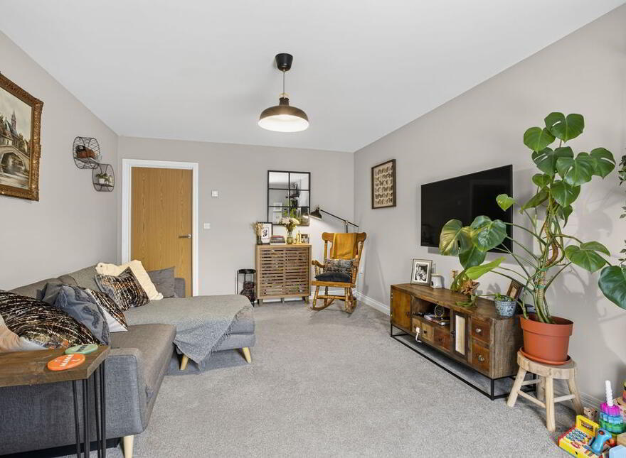 49 Ballyveigh Avenue, Antrim, BT41 2GX
