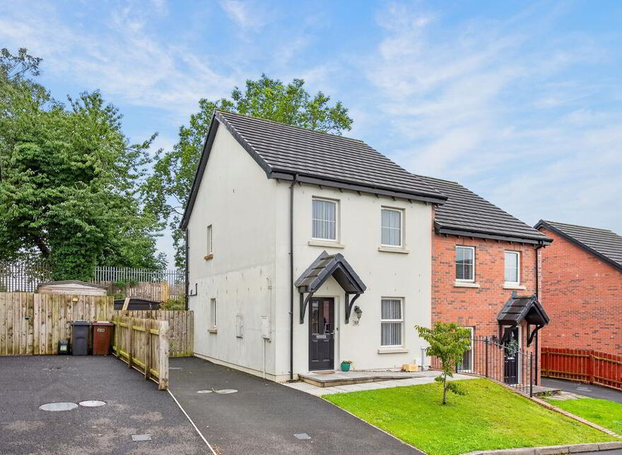 49 Ballyveigh Avenue, Antrim, BT41 2GX
