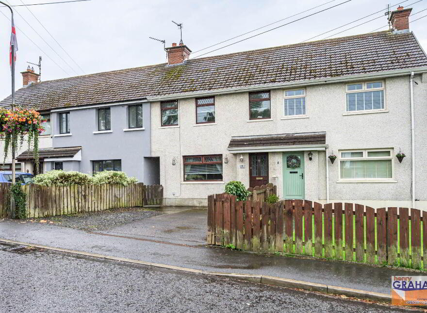 4 Arnold Grove, Ballinderry Lower, Lisburn, BT28 2JL