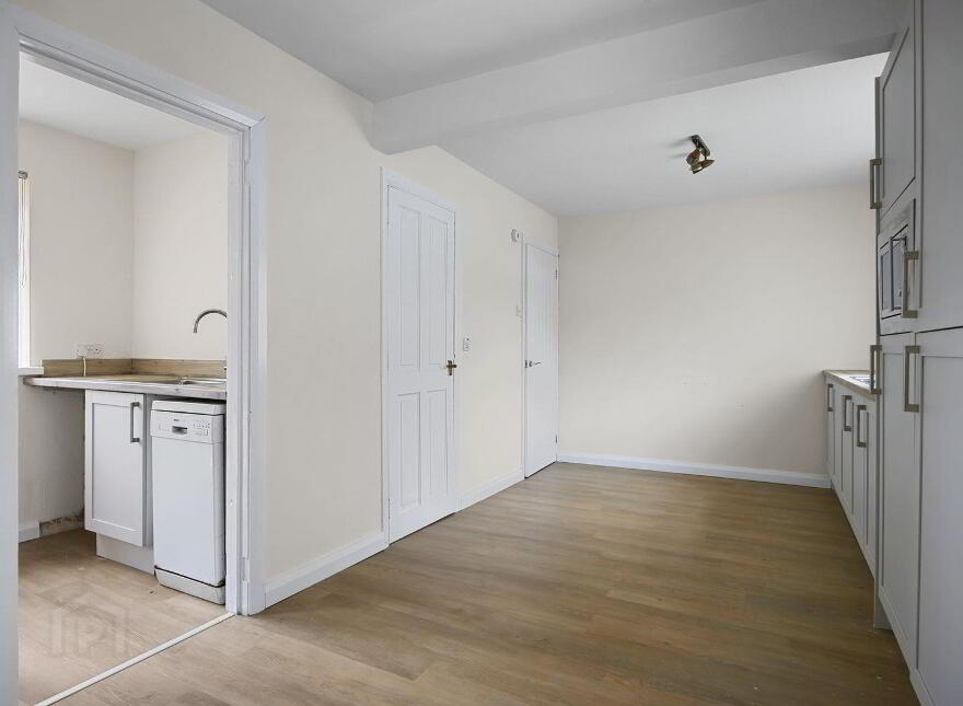 28 Bexley Parks, Bangor, BT19 7UT
