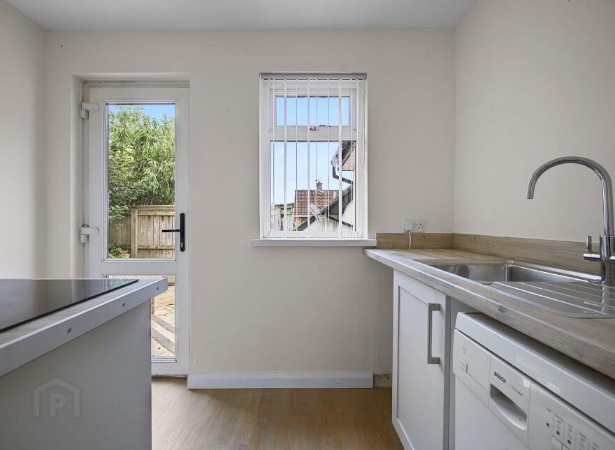 28 Bexley Parks, Bangor, BT19 7UT