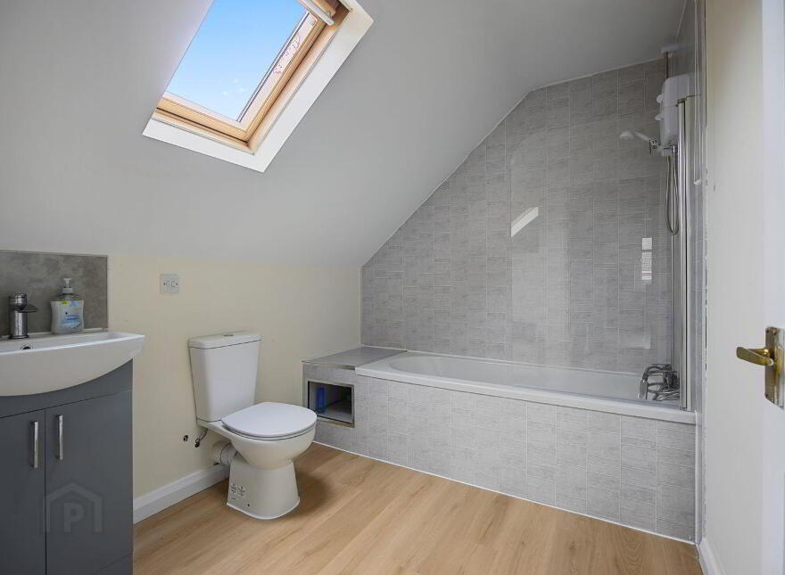 28 Bexley Parks, Bangor, BT19 7UT